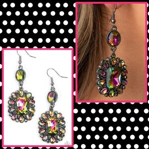 2/$10 Paparazzi Capriciously Cosmopolitan - Multi Earrings